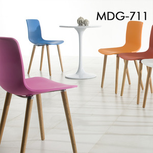 MDG-711 의자